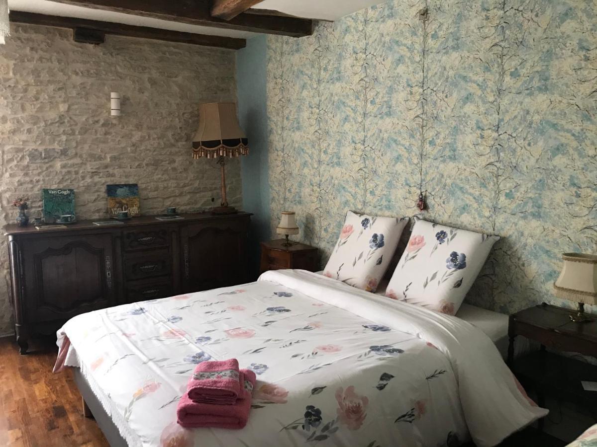 Chez Zoiseau Et Zoiseautte Bed & Breakfast Chassigny Bagian luar foto