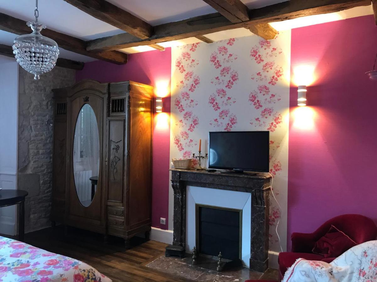 Chez Zoiseau Et Zoiseautte Bed & Breakfast Chassigny Bagian luar foto
